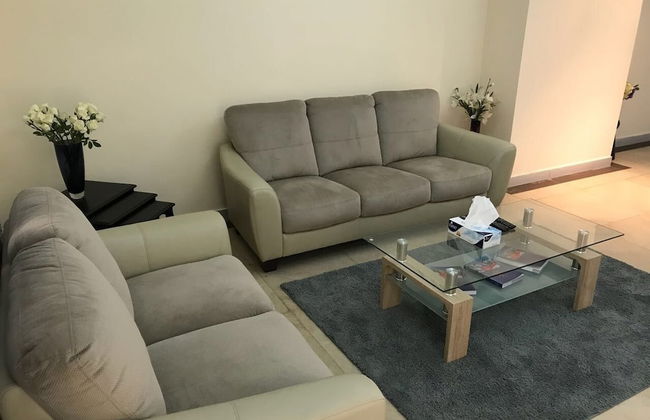 City Villa - Photo 12