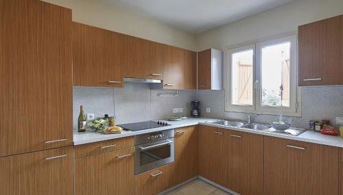 Villa in France with Private Garden - Foto 3