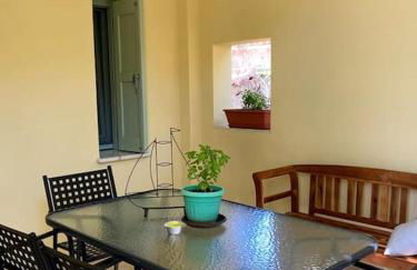 Διαμέρισμα σε ανακαινισμένο αρχοντικό 19ου αιώνα, κέντρο Μύρινας - Photo 28