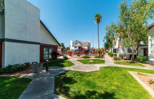 Phoenix Loft sleeps 6 - Photo 59