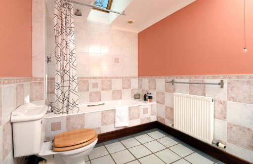 Craigadam Lodge with Hot tub - Foto 28