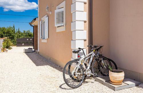 Villa Javor near Pula only 1 km from the beach with sea view and heated pool - Foto 47