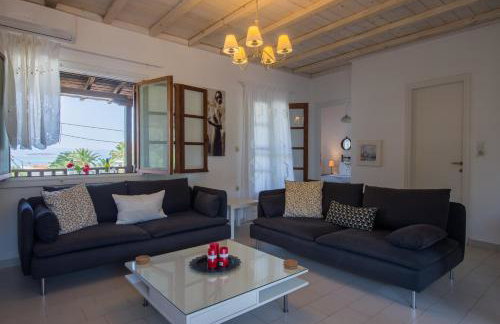 Maistros Holiday Home - Photo 7
