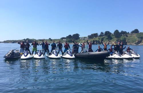 Perle Beach, Petite maison située en bord de plage, piscine. - Foto 36