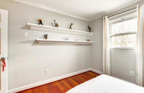 Spacious Home with Tranquil Patio about 29 Mi to DC! - Foto 27