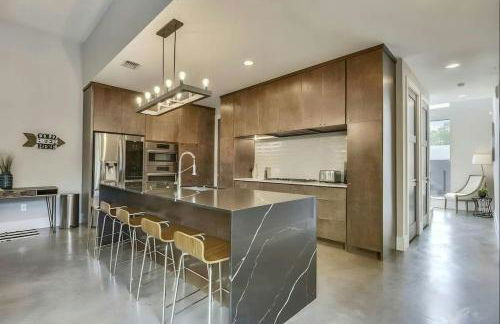 Modern 2-Home Private Oasis w Pool Hot Tub in DT - Foto 3