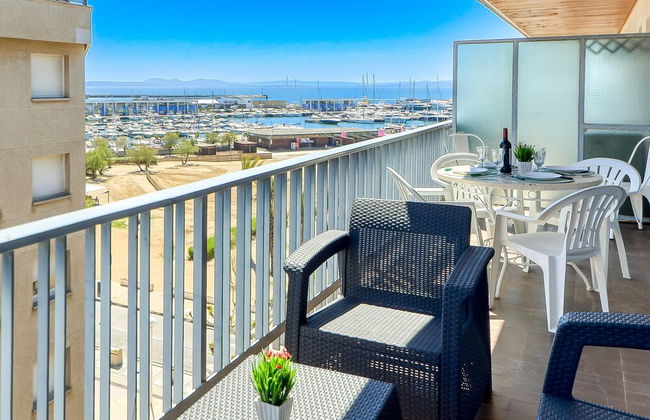 Apartment Near Plataj De Roses Beach - Photo 19