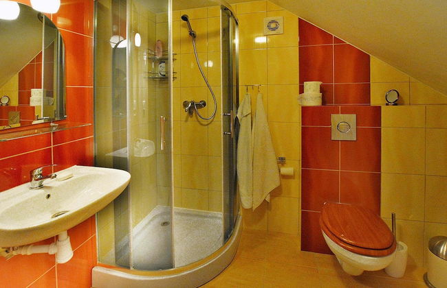 Holiday Home by Lake Rosnowskie With Boat - Photo 18