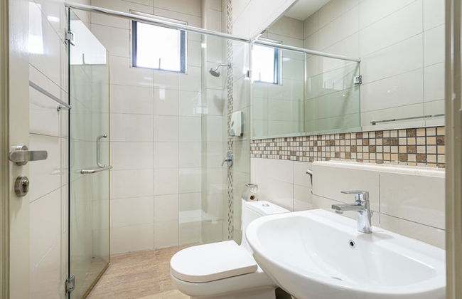 8500SF Rooftop Pool & Gym at Cyberjaya - Photo 13