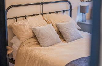 An elegant countryside hideaway with four indulgent ensuite bedrooms - Foto 29