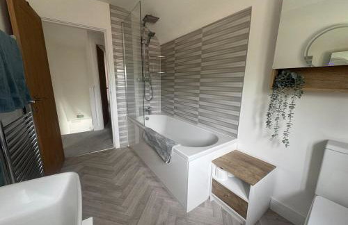 Modern 3 Bed House with Parking in Rothley - Foto 15