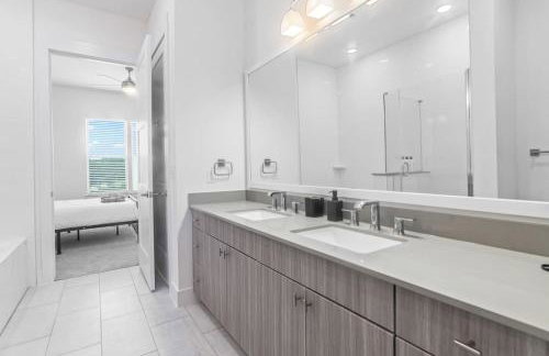 Luxurious New Unit 1Bd1Ba Pool Golf Sim - Foto 16