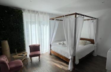 La Suite Bali Jacuzzi,Sauna,Netflix,Disney - Foto 3