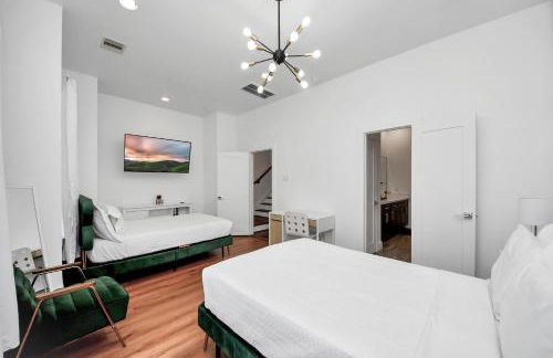 AMAZING ROOFTOP! DOWNTOWN SKYLINE VIEWS!!! SLEEPS 15 - Foto 21