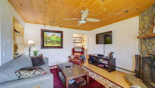 All-Season Retreat with Deck in Beech Mountain! - Foto 5