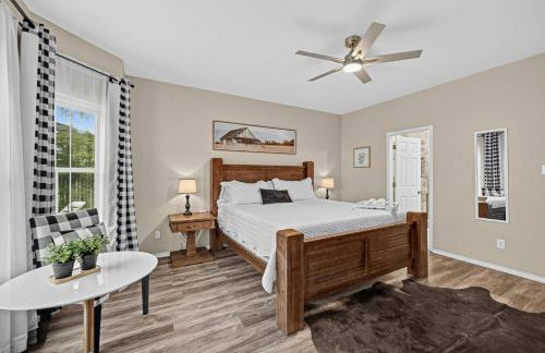 Spacious 5BR l River Float l Pool l Fire Pit - Foto 4