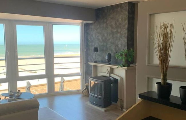 Beautiful 2-bed Apartment in Wenduine - Photo 6