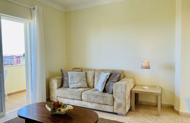 Lara Lima CIP - Photo 18