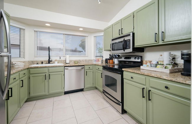 Peoria Oasis on Golf Course Pool Putting Green - Foto 14