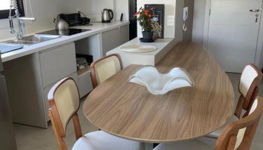 Praia Brava com Vista Mar Apt 2 Quartos Perto de BC - Foto 2