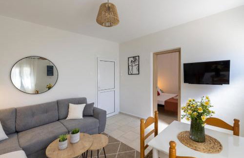 Salty Beach Cottage, 20m from Kini Beach - Foto 10