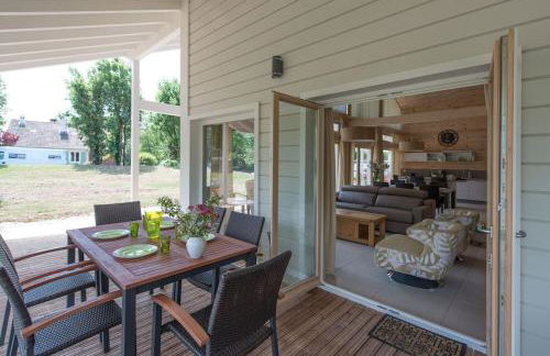 Chalet Bien Etre - 150m² - Avec Sauna & Balnéo - Les 4 saisons - Lac de Chalain - Foto 10