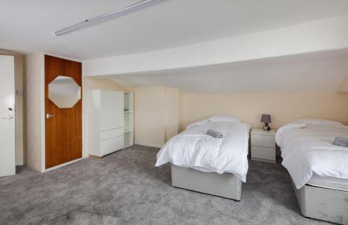 Beautiful 'Mayfield' Villa with private pool! - Foto 80