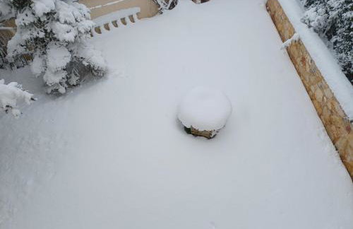 Apartment with a garden, BBQ, swimming pool and jacuzzi - Foto 9