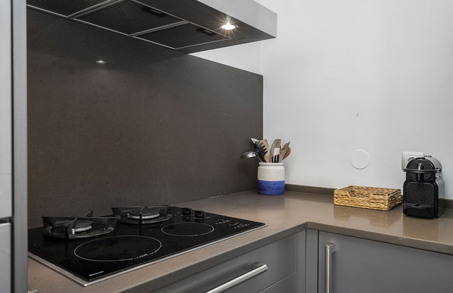 Poolside Paradise: Your Dream Retreat In Cascais W/ S-Pool, Gym And Parking - Foto 9