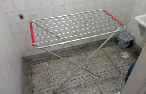 Apto frente ao mar, ar cond. frio e Wi-Fi - Foto 39