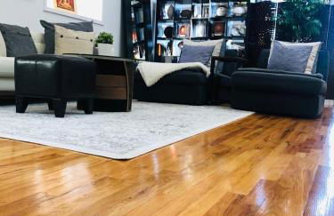 UPDATED Amazing Bi -Level Condo minutes from water views of New York City - Foto 9