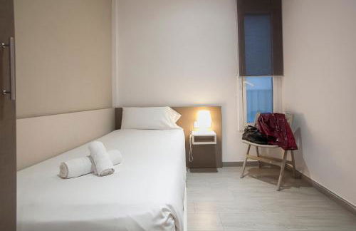 BBarcelona Gaudi Flats - Photo 89