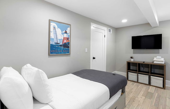 Luxe Backyard Oasis w/ Hot Tub Chic Design South Park Sanctuary - Foto 26