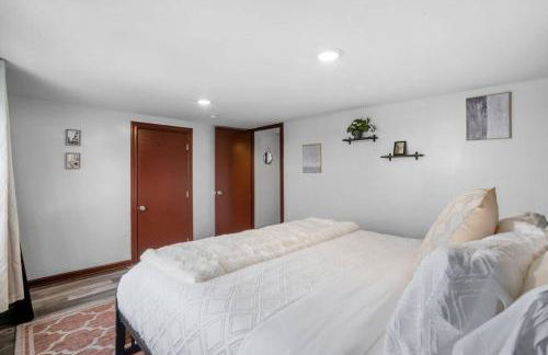 Renovated 6BR 2BA AC home and Game Room - Foto 15