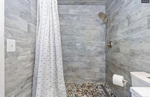 Sunny Beach House of Olde Town Arvada - Foto 19