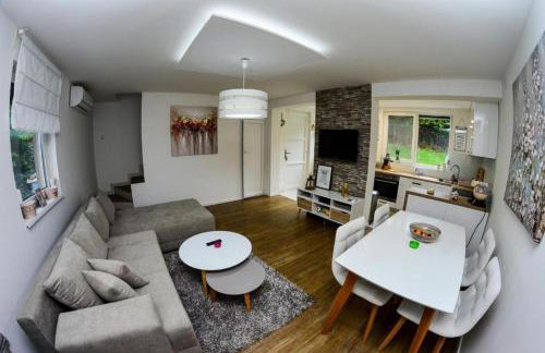 Kuća za odmor David-privatni bazen - Foto 14