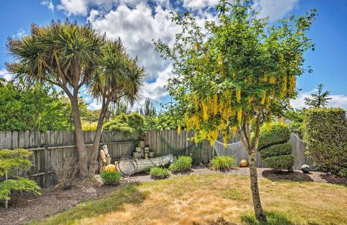 Chic Coos Bay Home with Pacific Ocean Views! - Foto 37