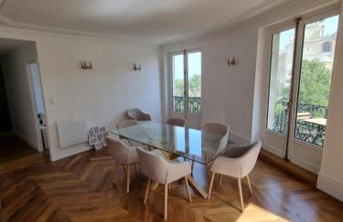 Face château St Germain en Laye, appartement 4 à 6 personnes, 23 min de Paris Champs-Elysées - Foto 14