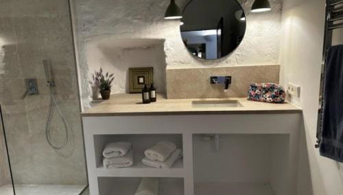 Numero Uno - Photo 3