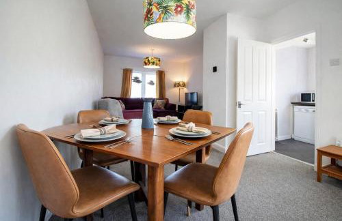 Peaceful Family & Workers Home Near Train Station - Foto 16