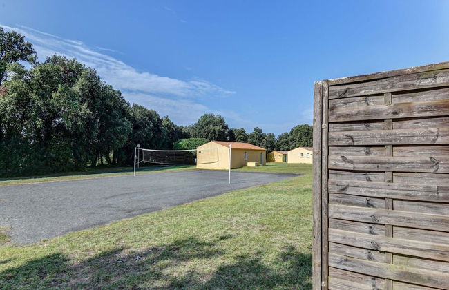 Gite in a Holiday Park With Swimming Pool - Foto 33