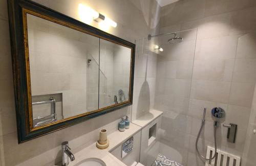 New Boutique Ground Floor Apartment - Photo 41