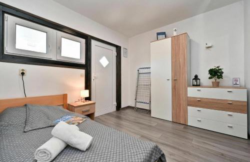 AquaHaven With Private Pool And Wellness - Happy Rentals - Foto 16