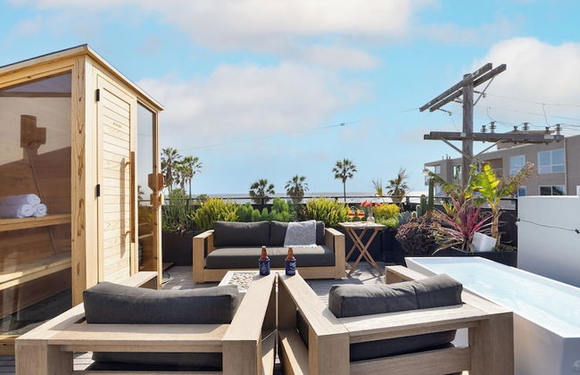 Venice View by Avantstay Walk to Venice Beach Rooftop, Ice Bath, Luxe Design - Photo 36