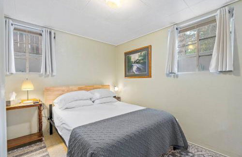 Cozy Holiday Hideaway King Bed Free Parking - Foto 10