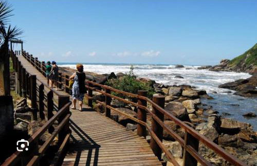 Casa térrea com 2 quartos em Itanhaem - Foto 8