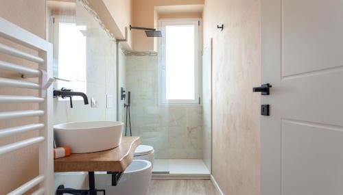 Relax in centro - 10 min Malpensa e 20 da Milano parcheggio gratis - Foto 5, Shower