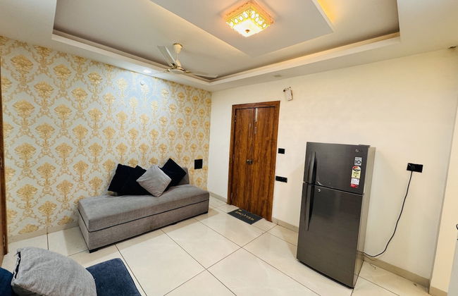 HomeEscape Luxe 2BHK Penthouse Near LIG - Foto 10