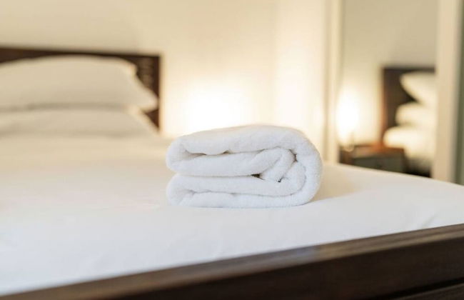 Bissets Bond - Converted Warehouse - Photo 14