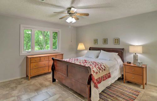 Norfork Getaway Walk in White River Access! - Foto 14